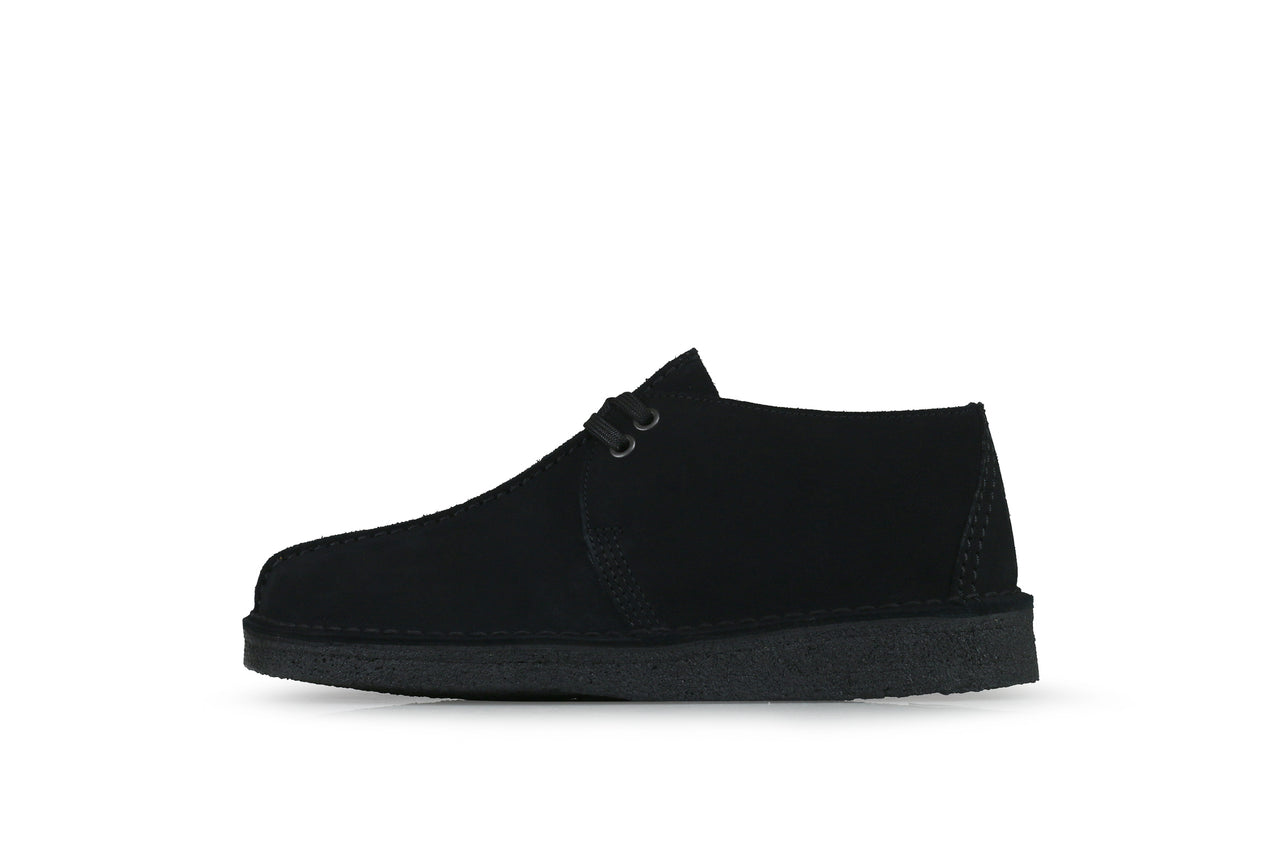 clarks desert trek black suede