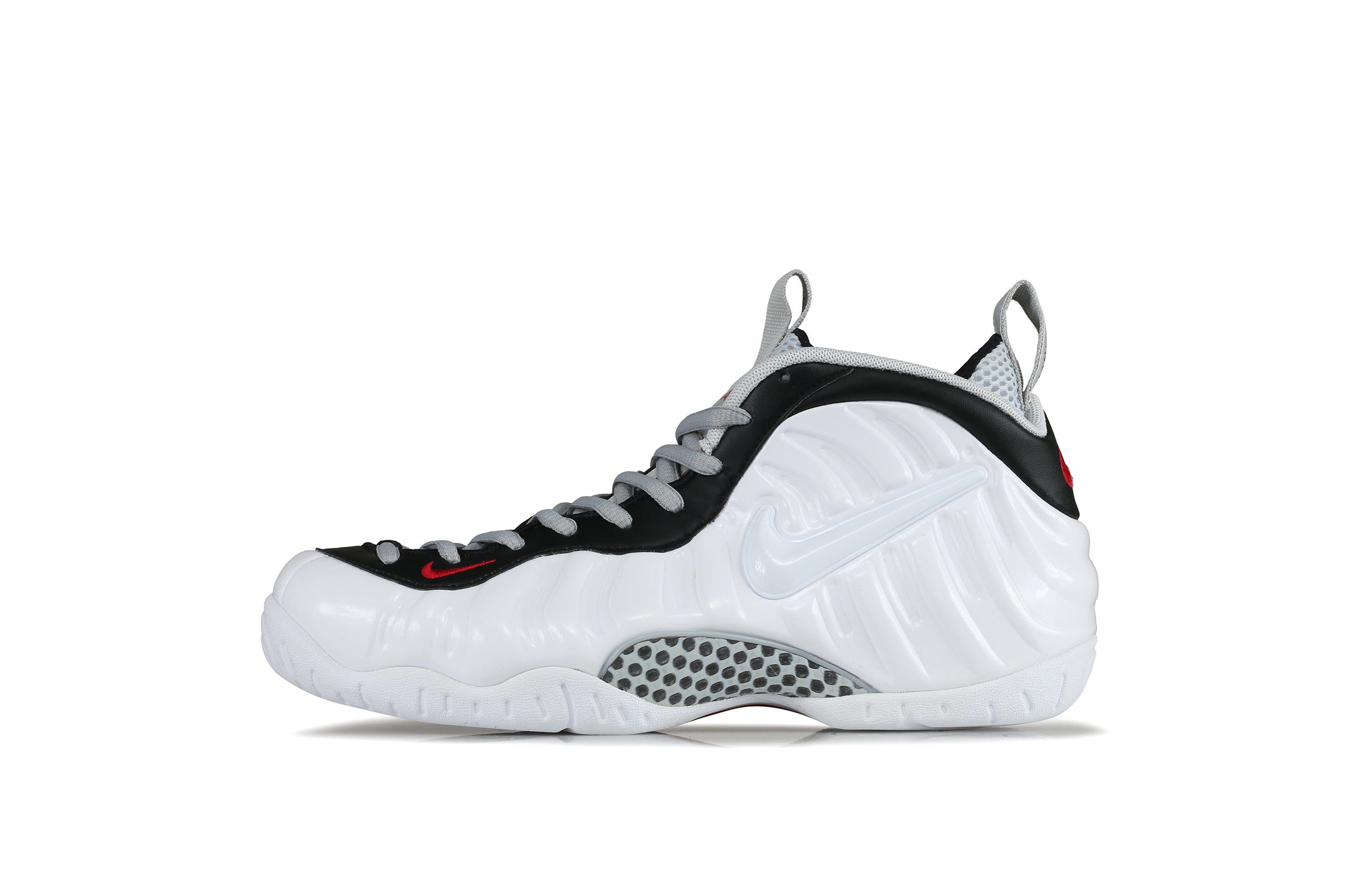 nike foamposite shoes