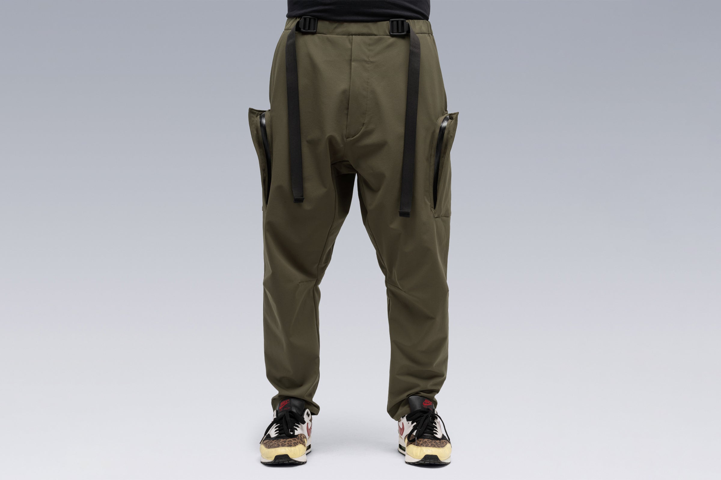 Acronym P31A - Vans Authentic Stretch chino pants in brown - DS