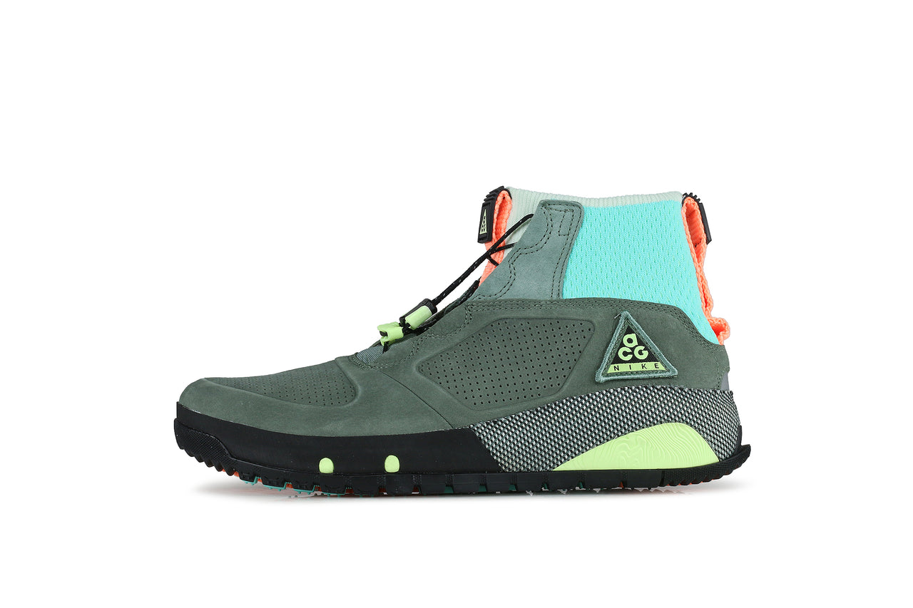 nike ruckel ridge acg