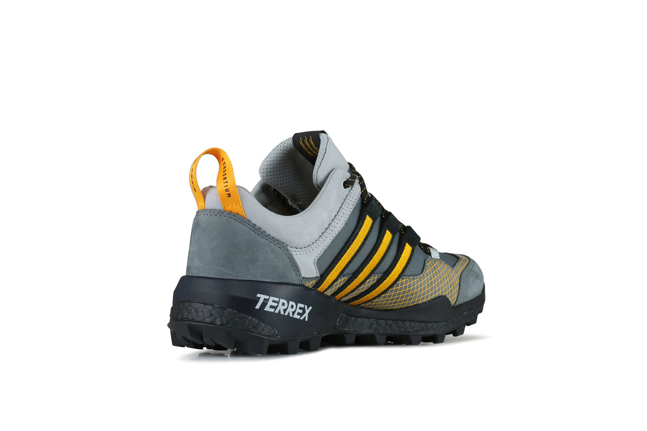 adidas terrex skychaser livestock