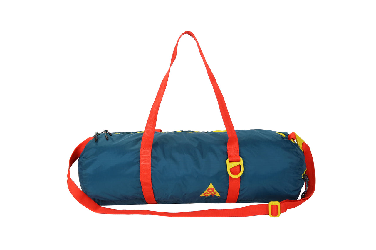 nike acg duffel bag