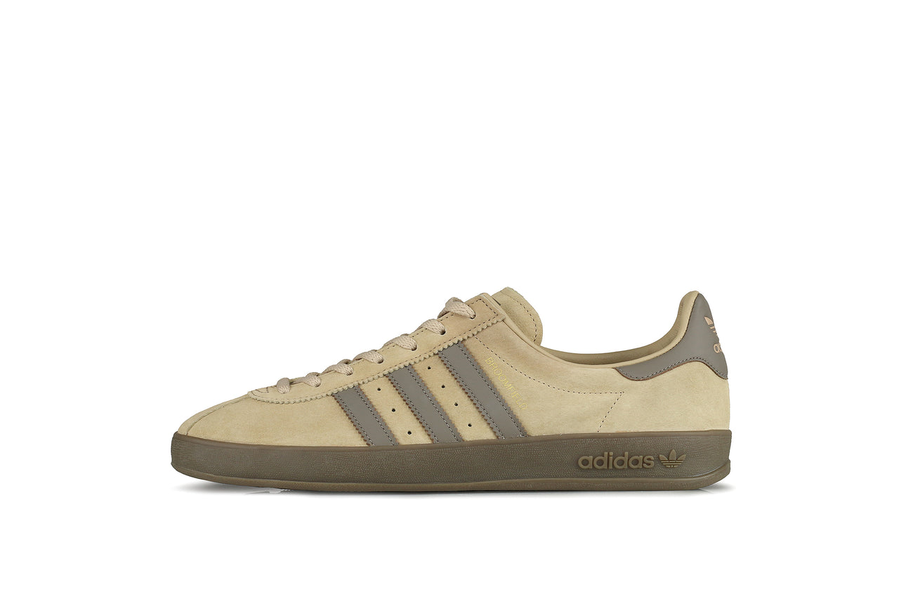 adidas broomfield size 9