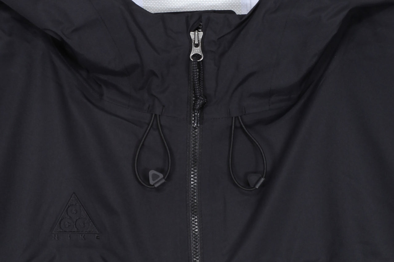 nike acg nrg 2.5 l packable jacket