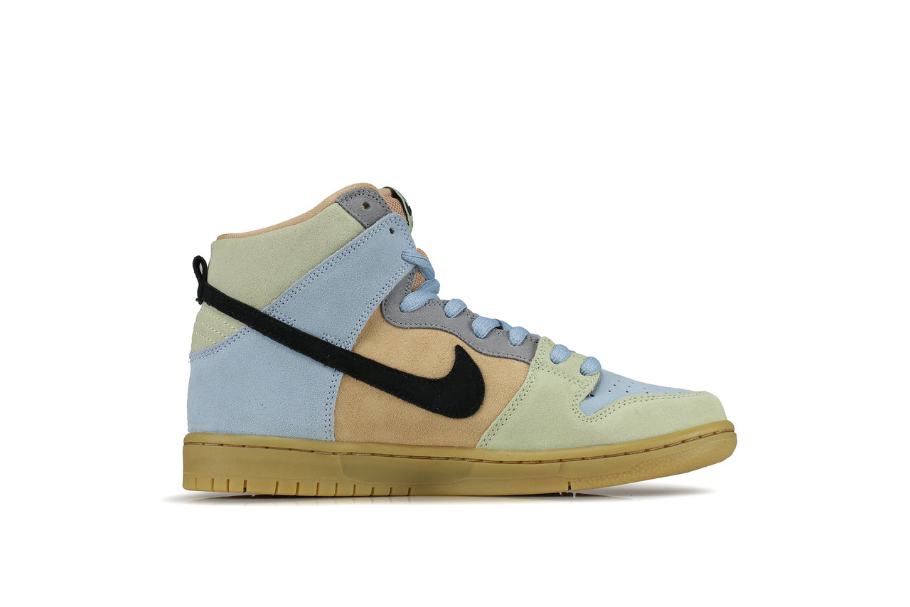 sb dunk high pro easter spectrum