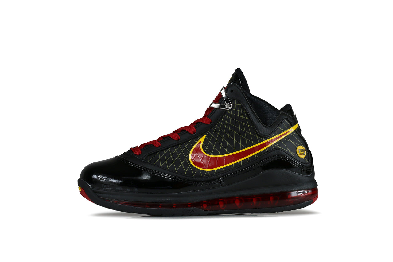 lebron james 7 qs