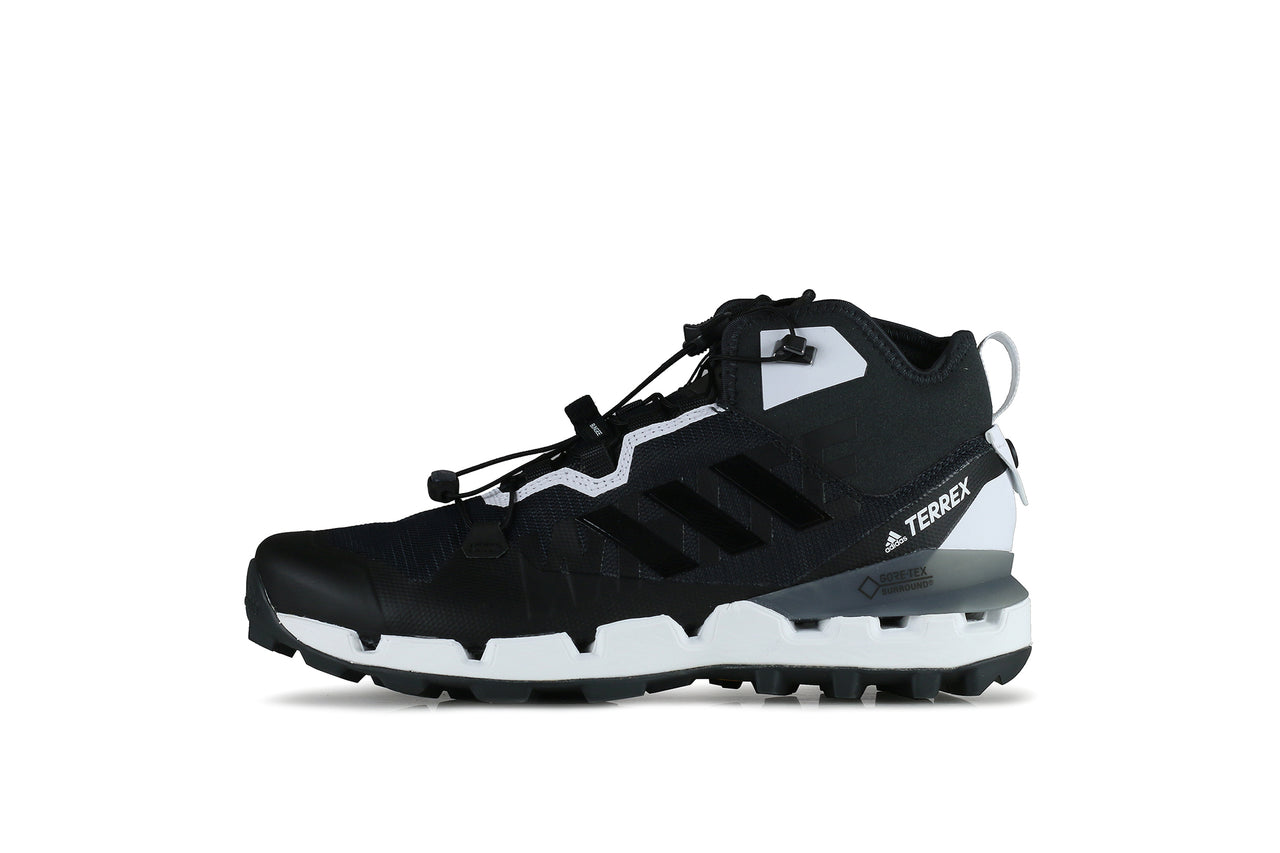 white mountaineering x adidas terrex fast