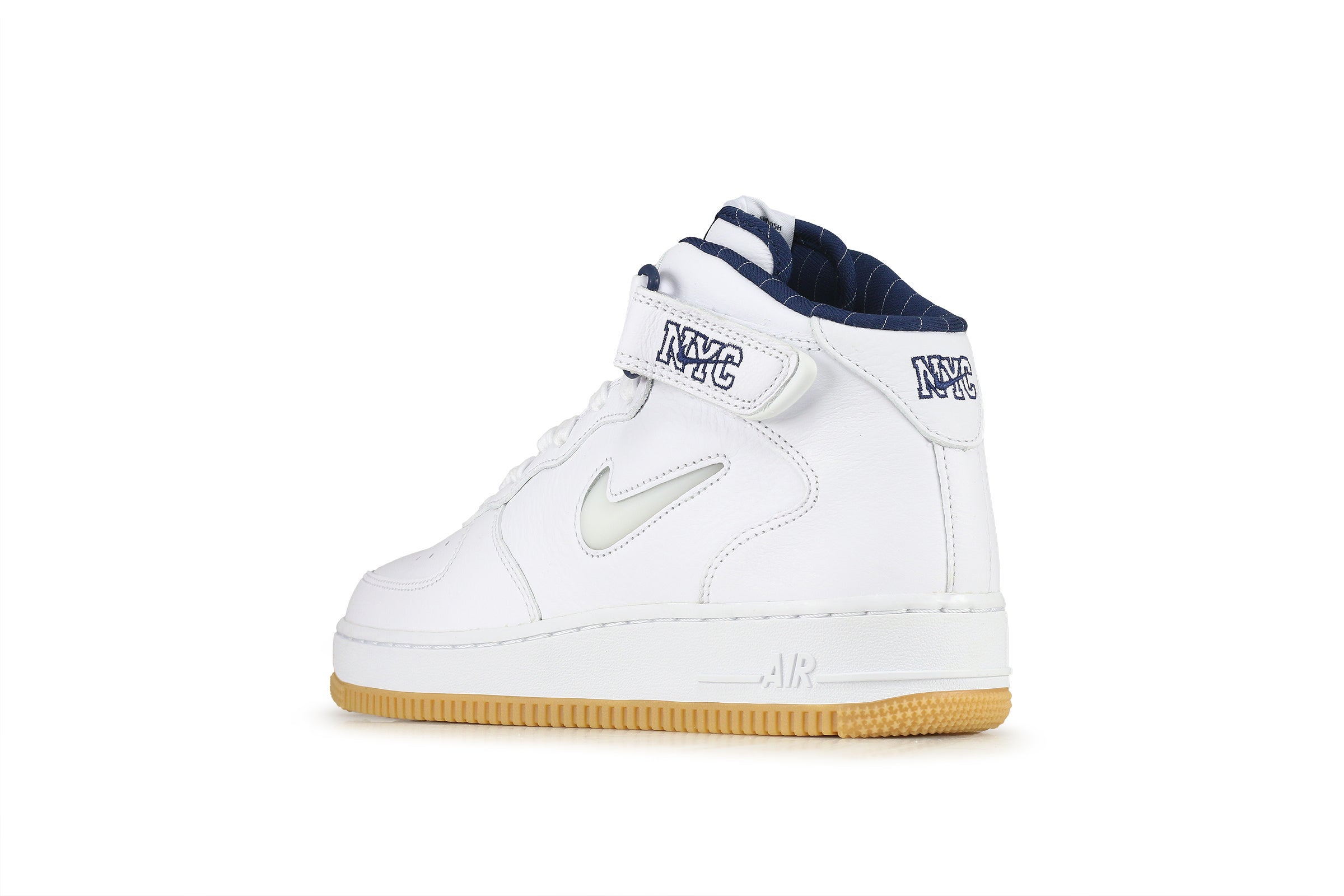 nike air force 1 mid 07 qs