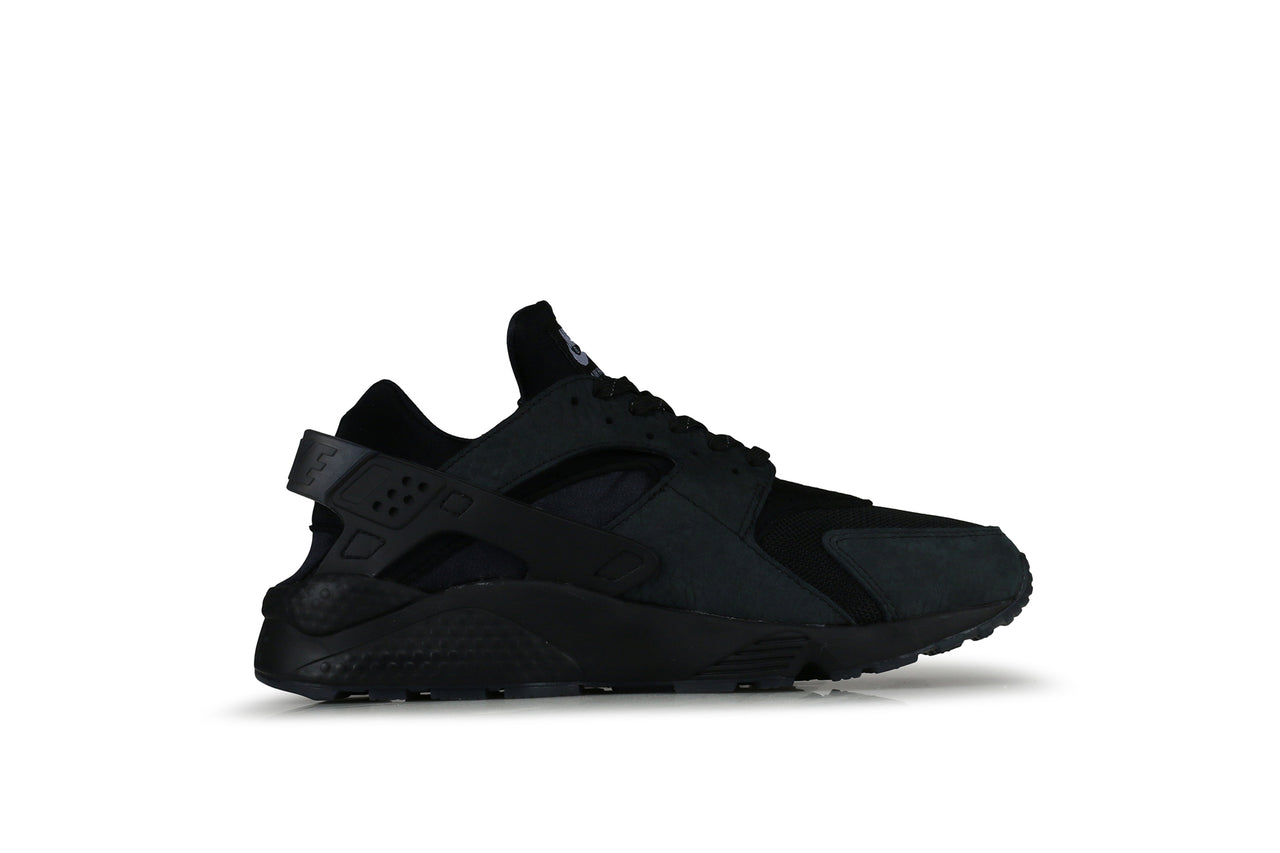 all black huarache nike