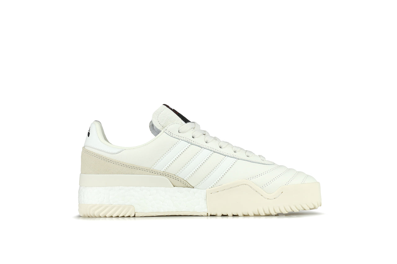 ee8498 adidas