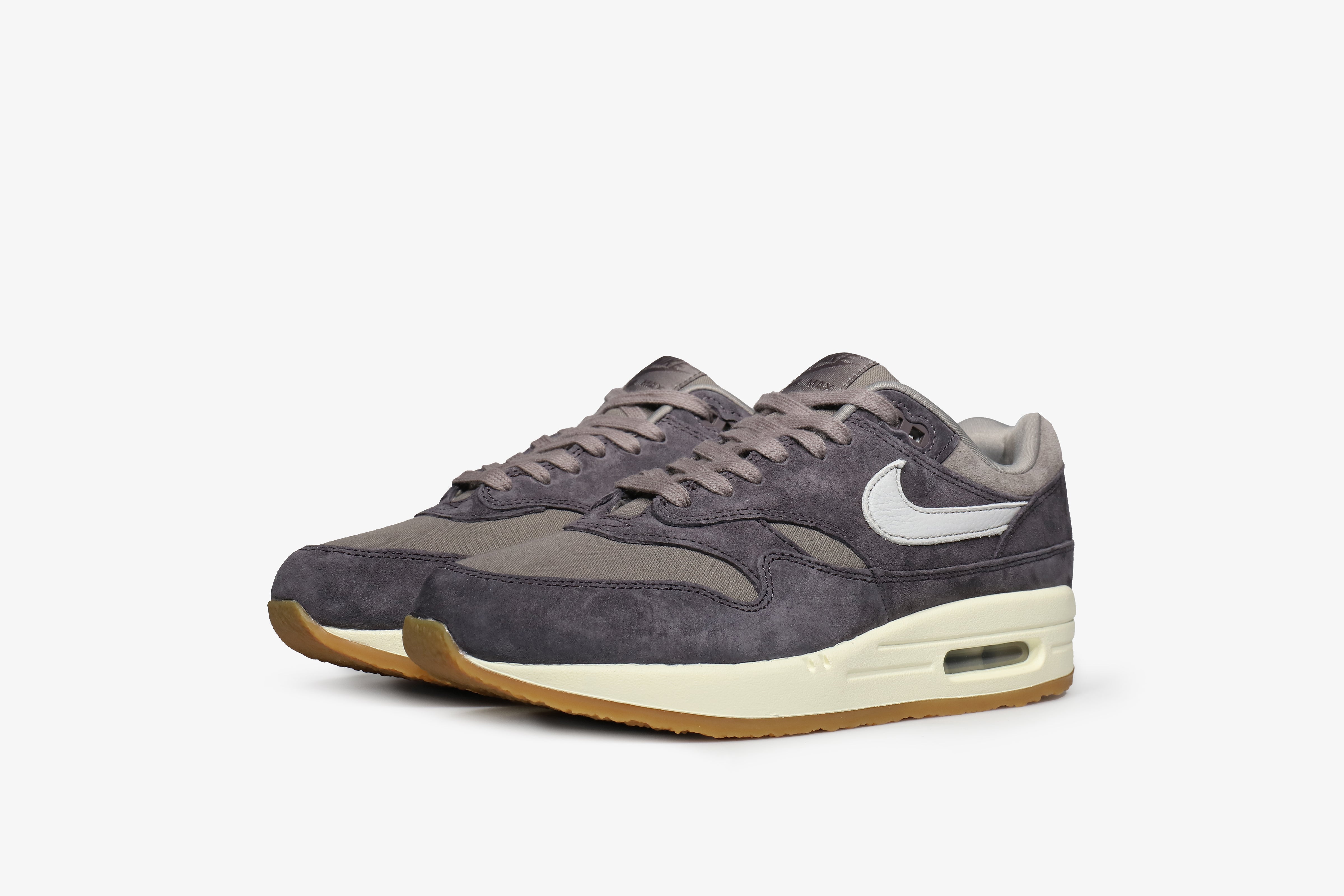 NIKE LEBRON 9 P | Nike Air Max 1 Premium – GmarShops