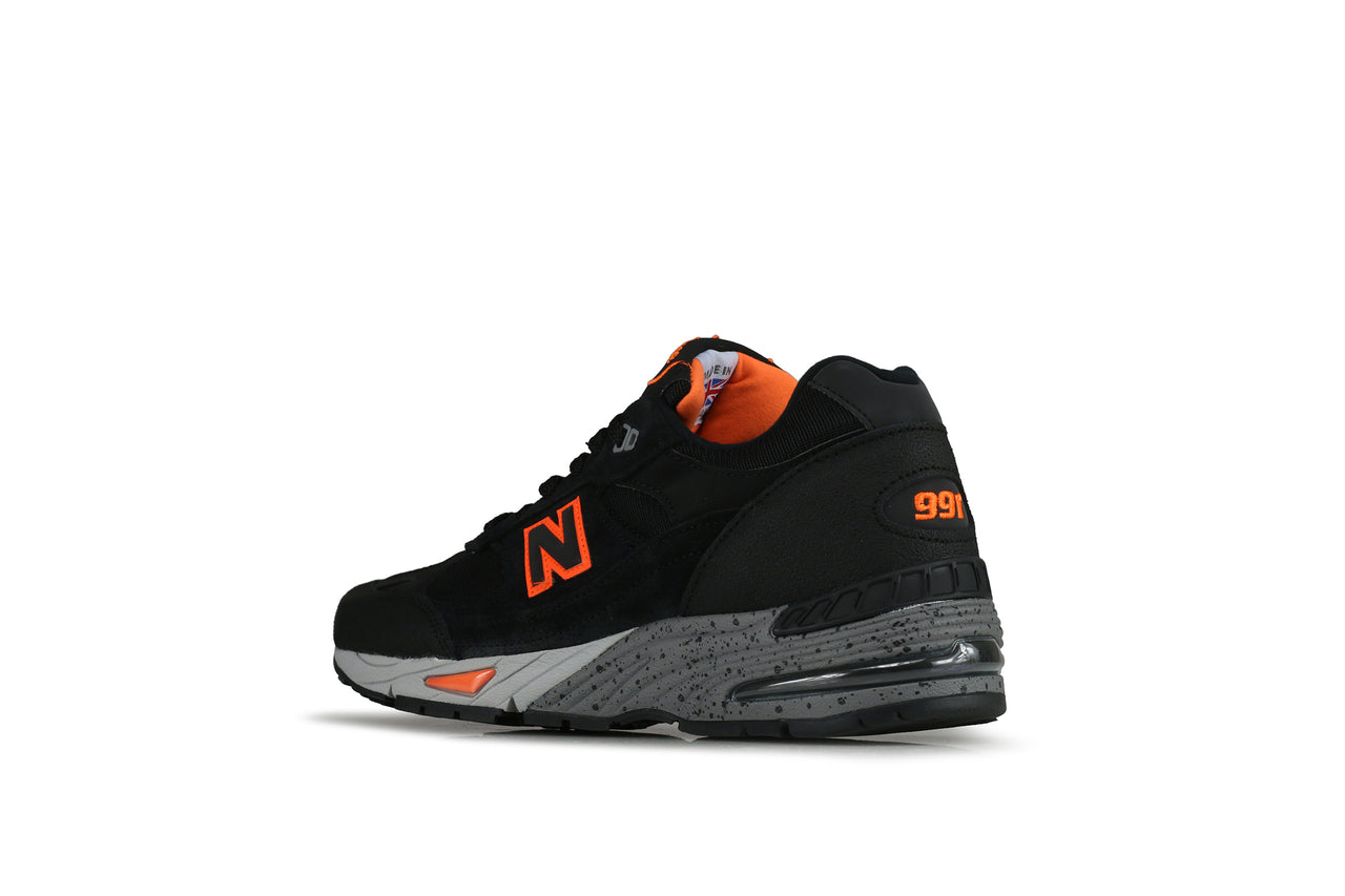 neon orange new balance