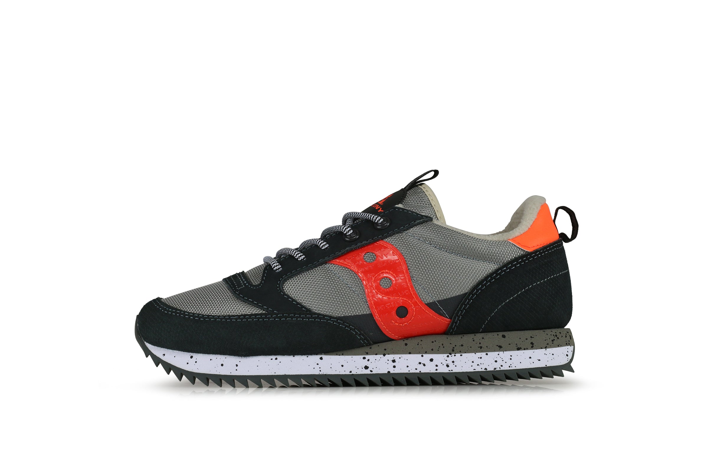 saucony trainers uk