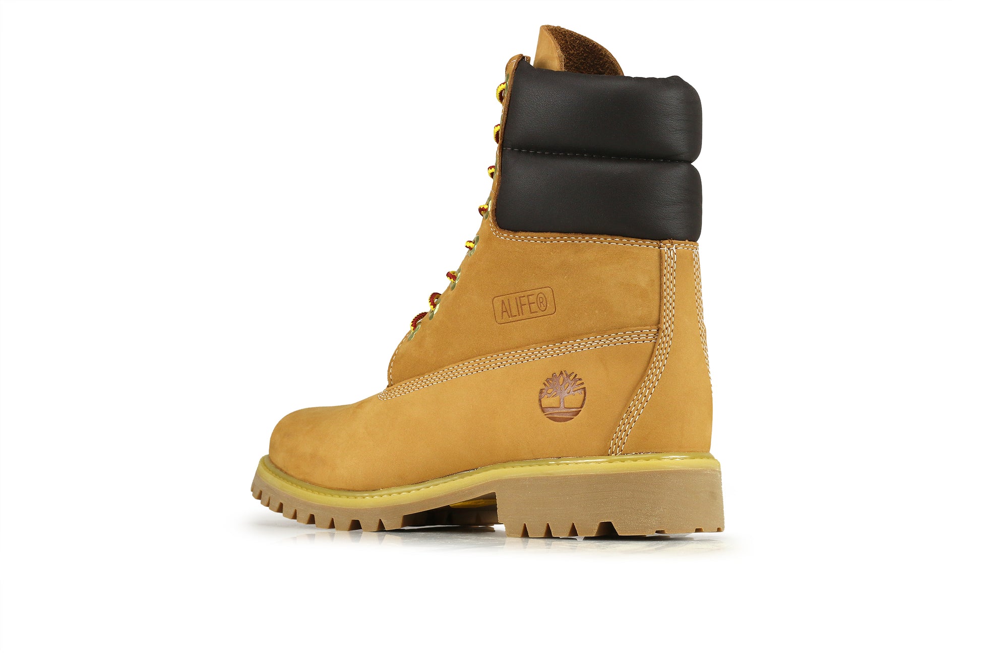 Pakistaans onkruid Uluru Beyoncé in special-edition tb0a1amk Timberland x Bee Line Honeycomb boots