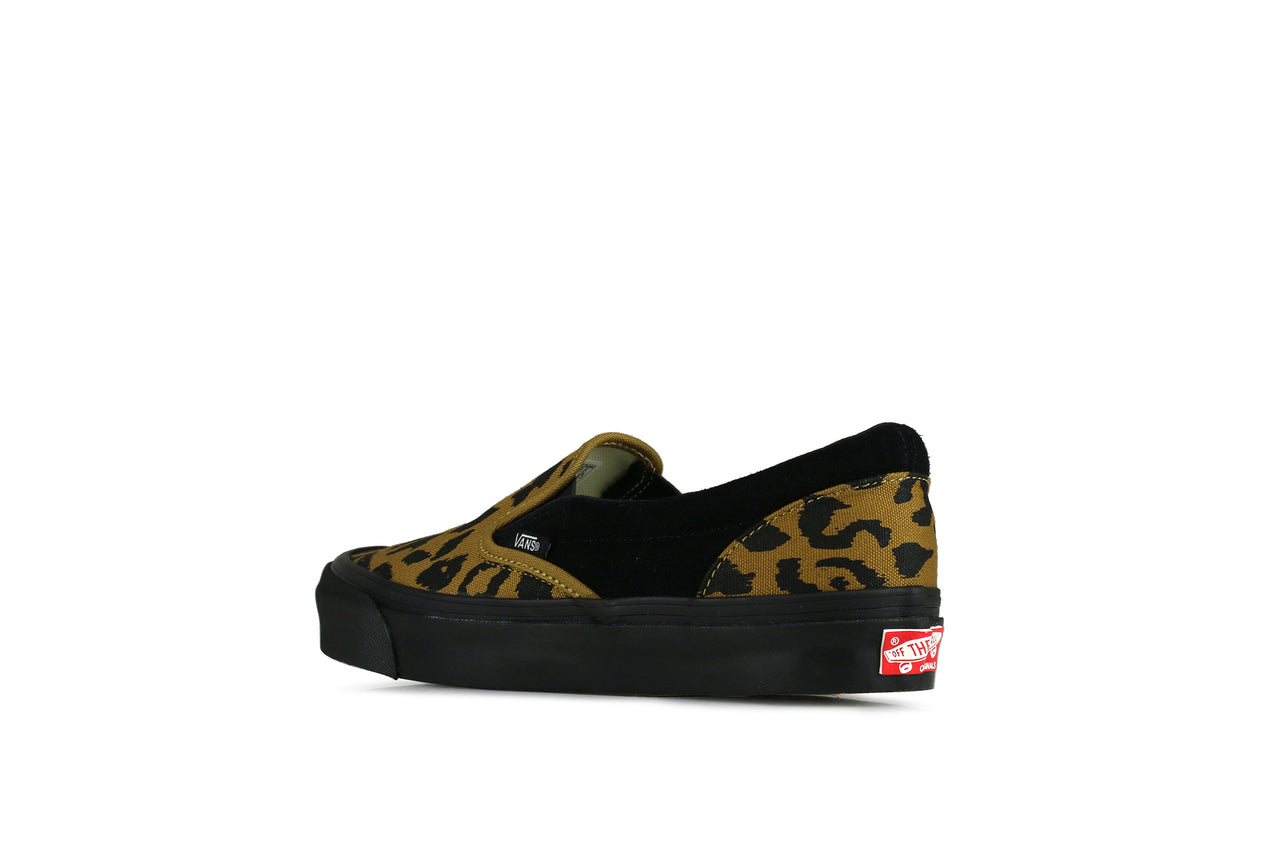 vans vault leopard slip on