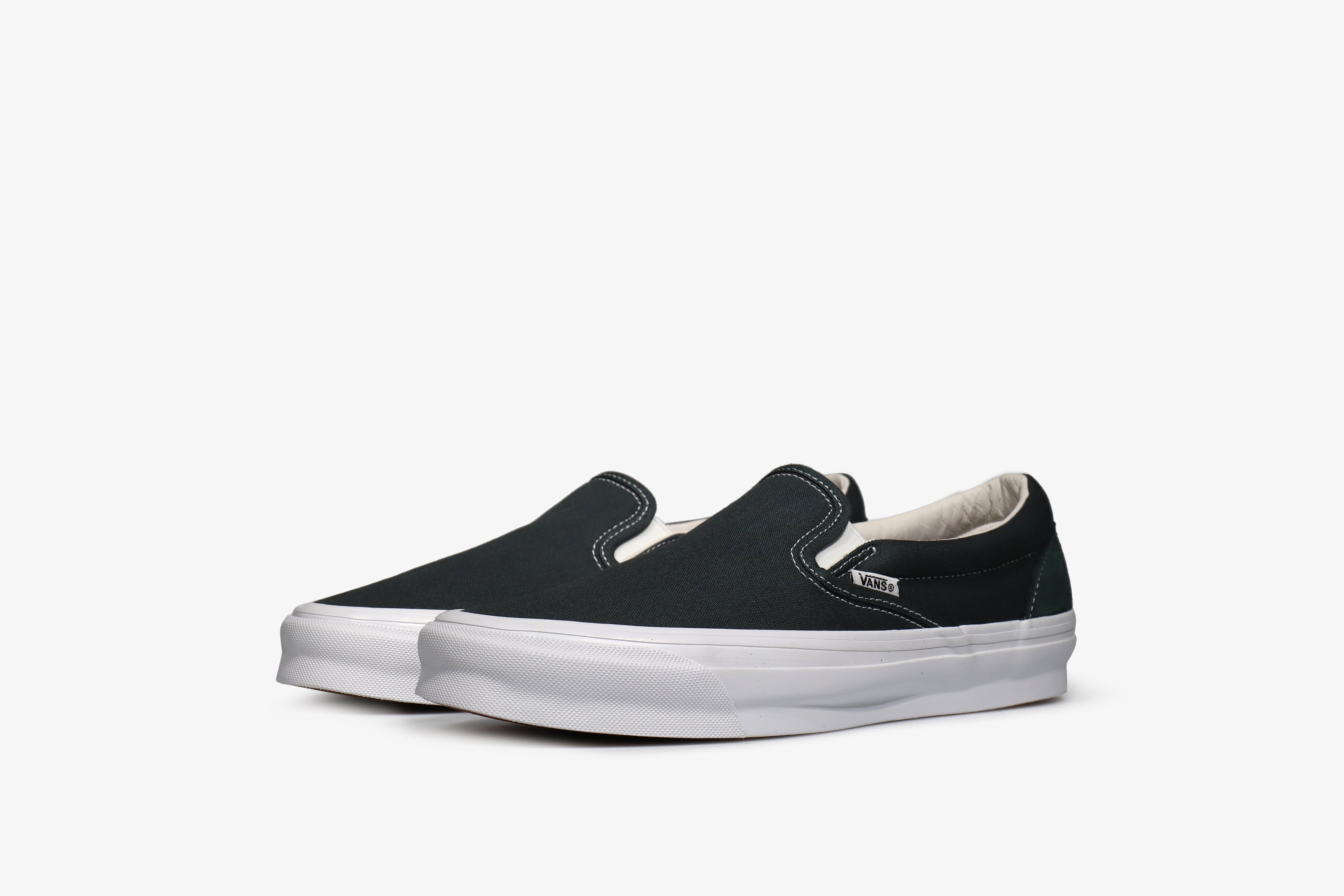 Vans Vault UA OG Classic Slip - Vans Centre Vee Czarna t-shirtowa