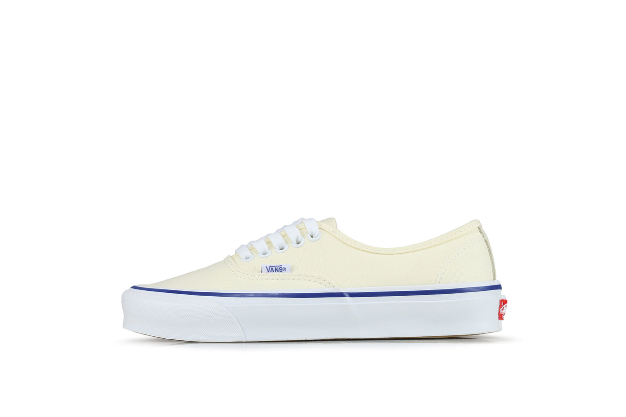 vans vault ua og authentic lx