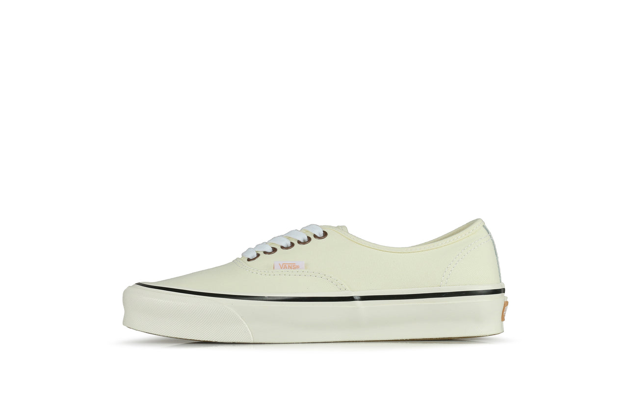 vans vault ua og authentic lx