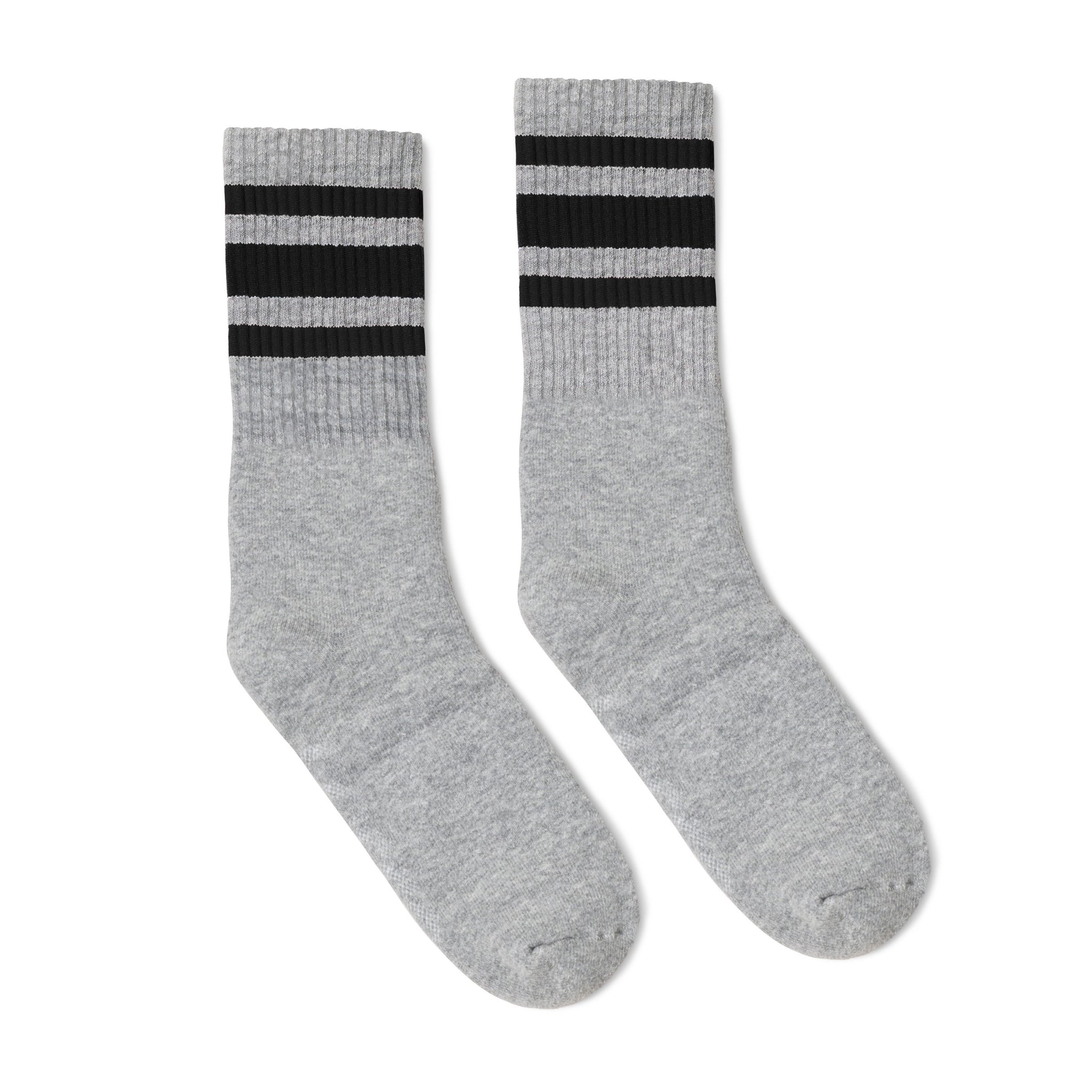 grey socks be lighter or darker then dark grey pants
