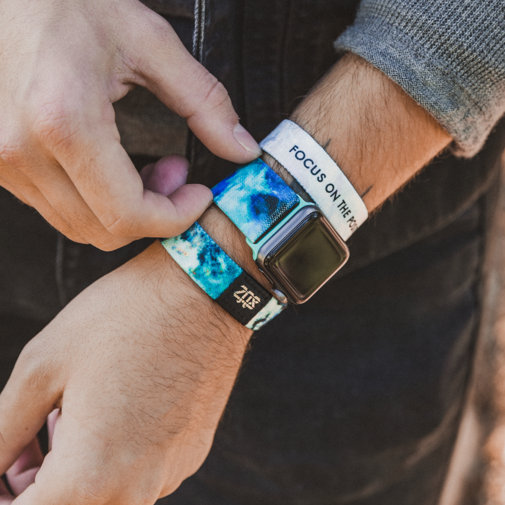 Woman Wearing Smart Watch On Pos Stock Photo 437005066 | Shutterstock