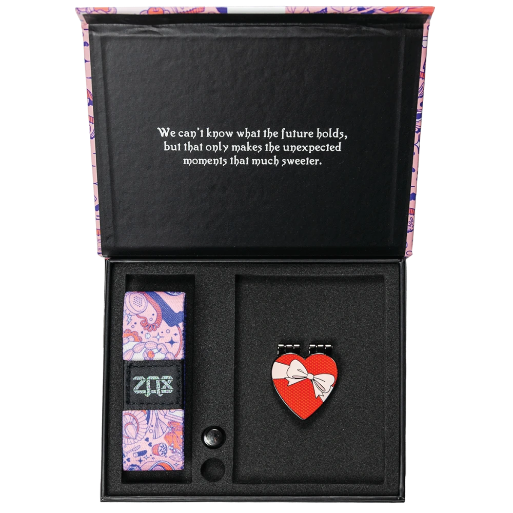 Picture of Full Of Surprises Pearl - February 2023