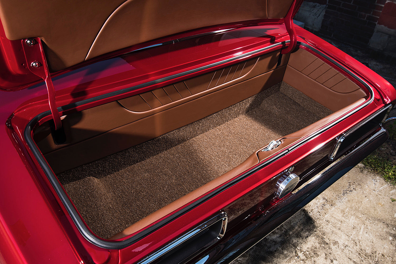1967 Chevrolet Camaro Relicate Custom brown Leather Interior