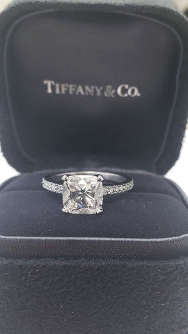 tiffany diamond color