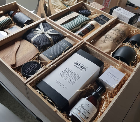 Boxsmith Gift Boxes & Gift Hampers offer Corporate Gift and Settlement Gift solutions. Easy delivery NZ wide of our online corporate gifts & real estate settlement gifts.