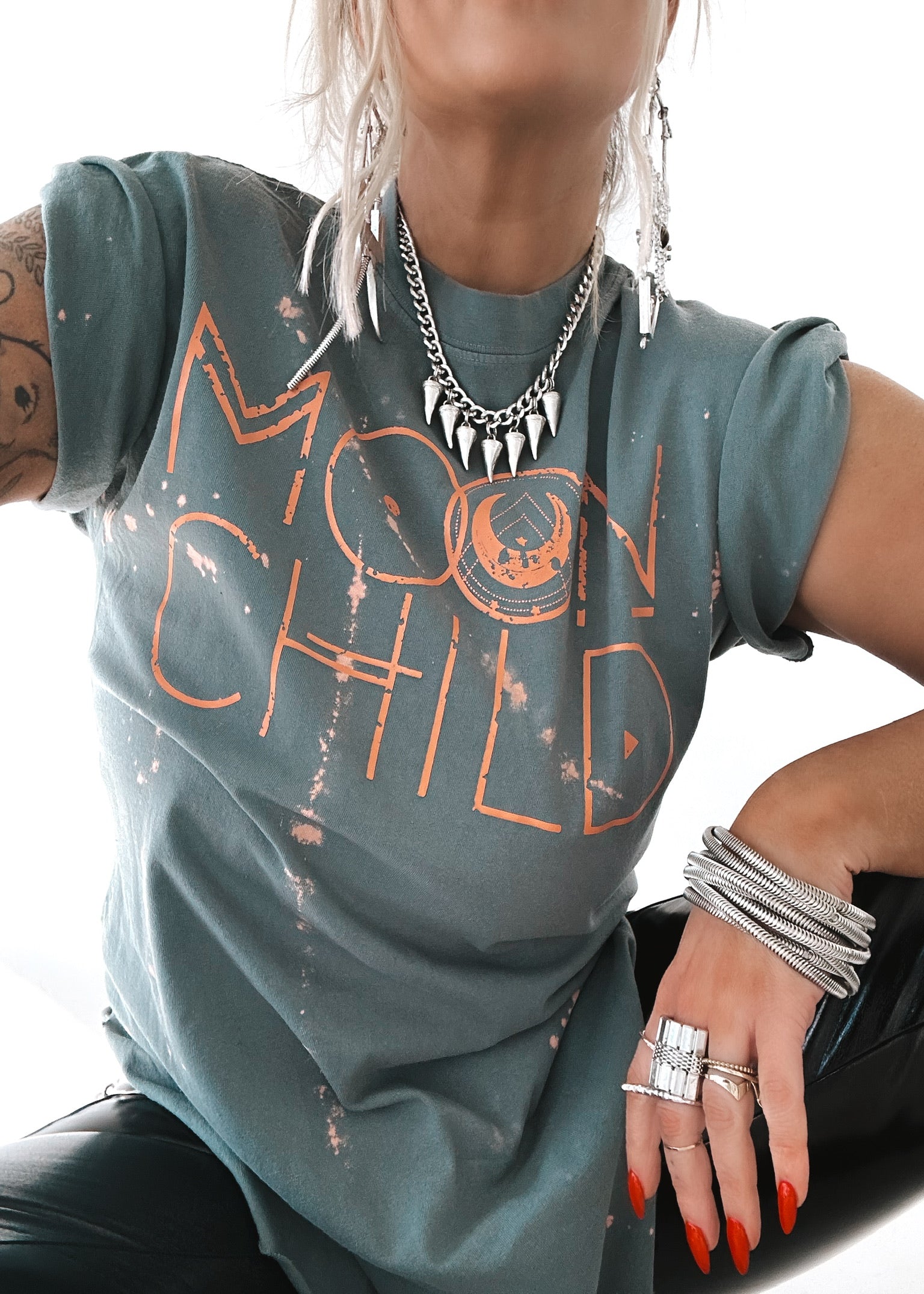 FINAL SALE: MOON CHILD (PEACH) BLEACHED OUT SIDE SLIT TEE