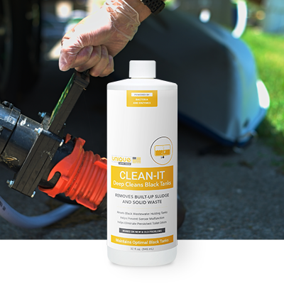 Clean-It Black Tank Deep Cleaner By Unique Camping + Marine