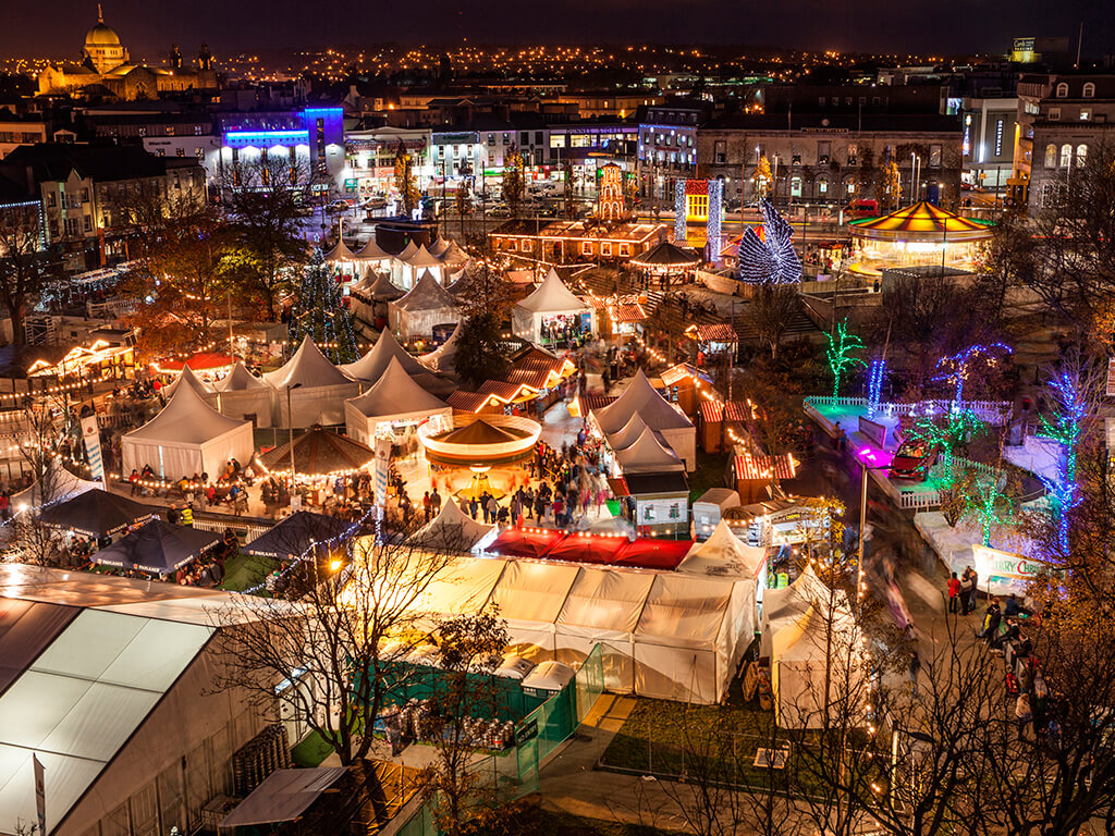 Christmas markets in Ireland, Galway City, Xmas markets, Eyre Square, Festive spirit