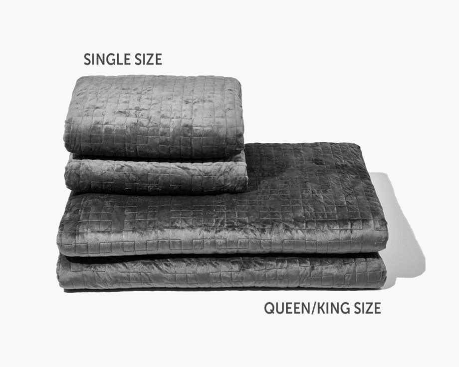different sized weighted blankets