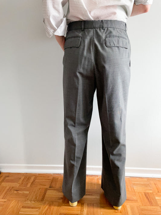 Ricki's Grey Straight Leg Trouser Pants - Size 16 – Le Prix