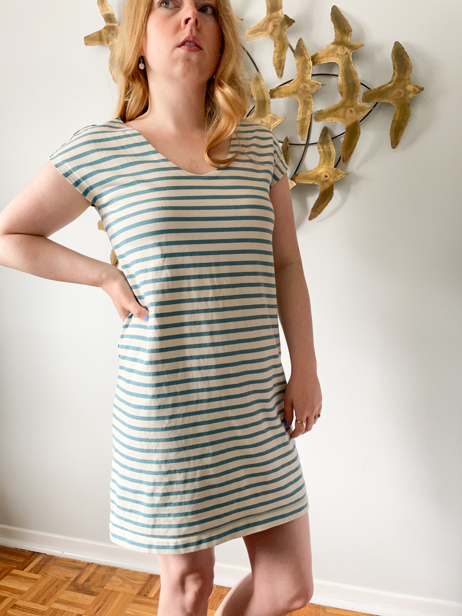Tory Burch Light Blue Stripe V-Neck Shift Dress - Small – Le Prix Fashion &  Consulting