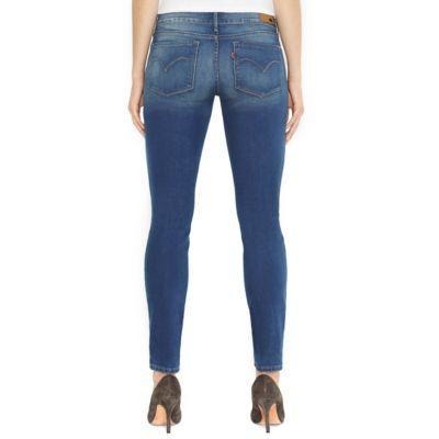 bold curve levi jeans