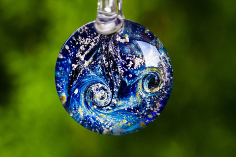 glass pendant with ashes from people and pets