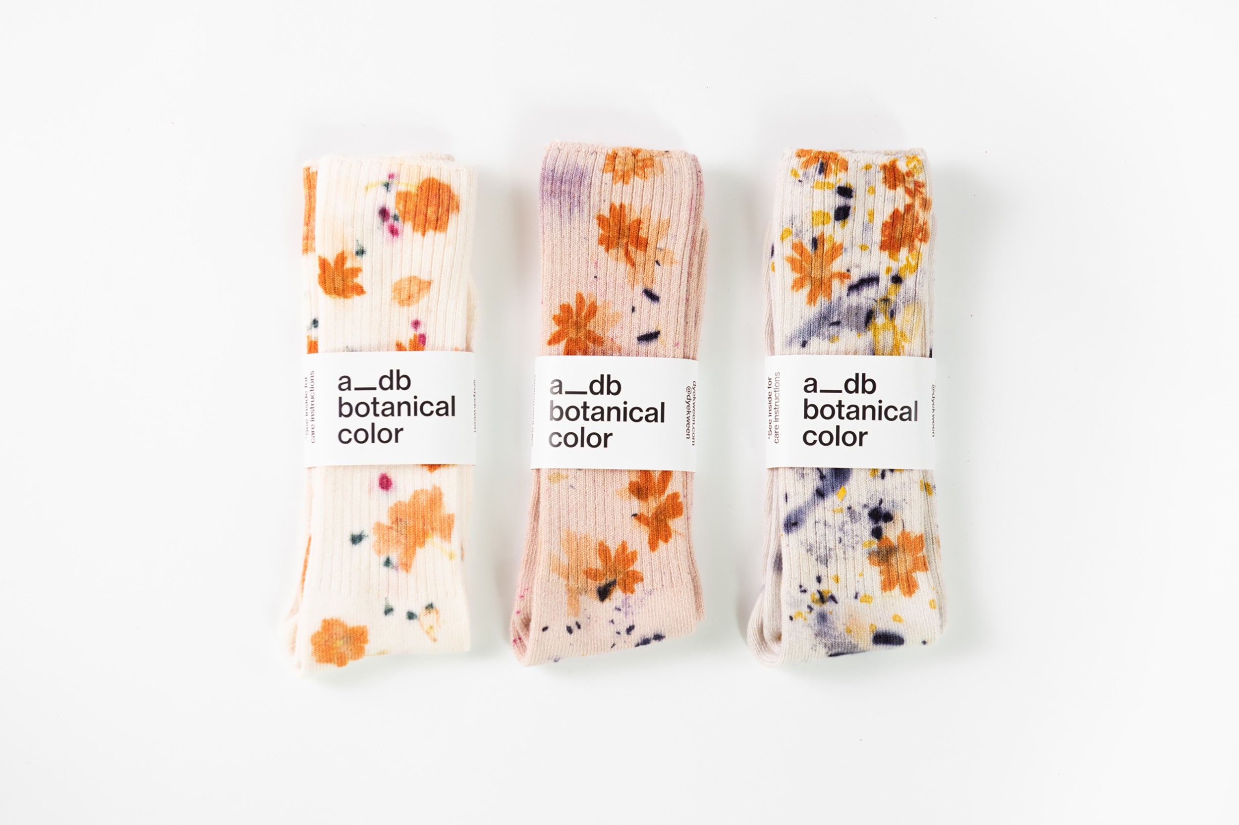 a_db-Bamboo Slouch Socks // Flower Power