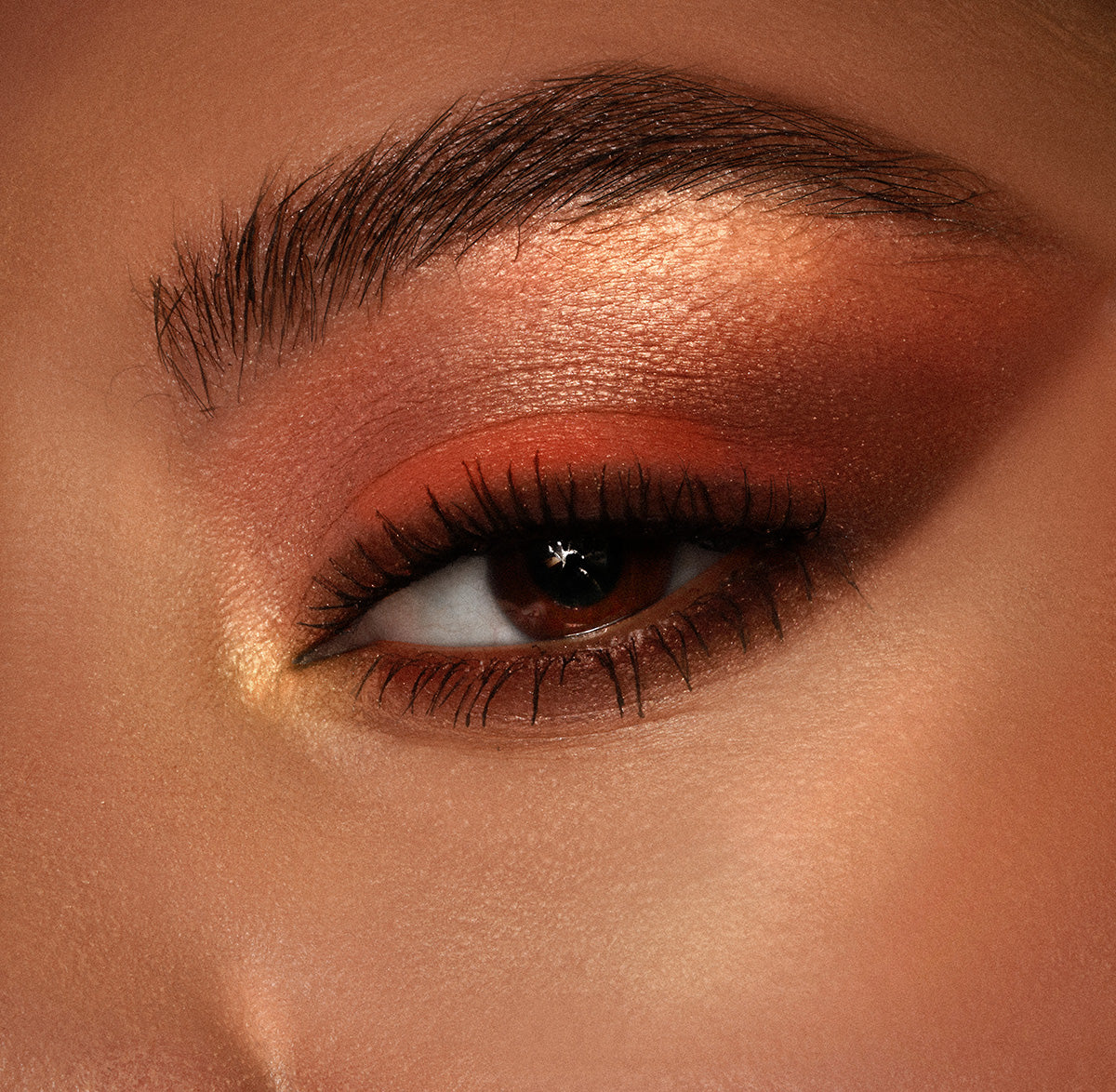 orange eyeshadow