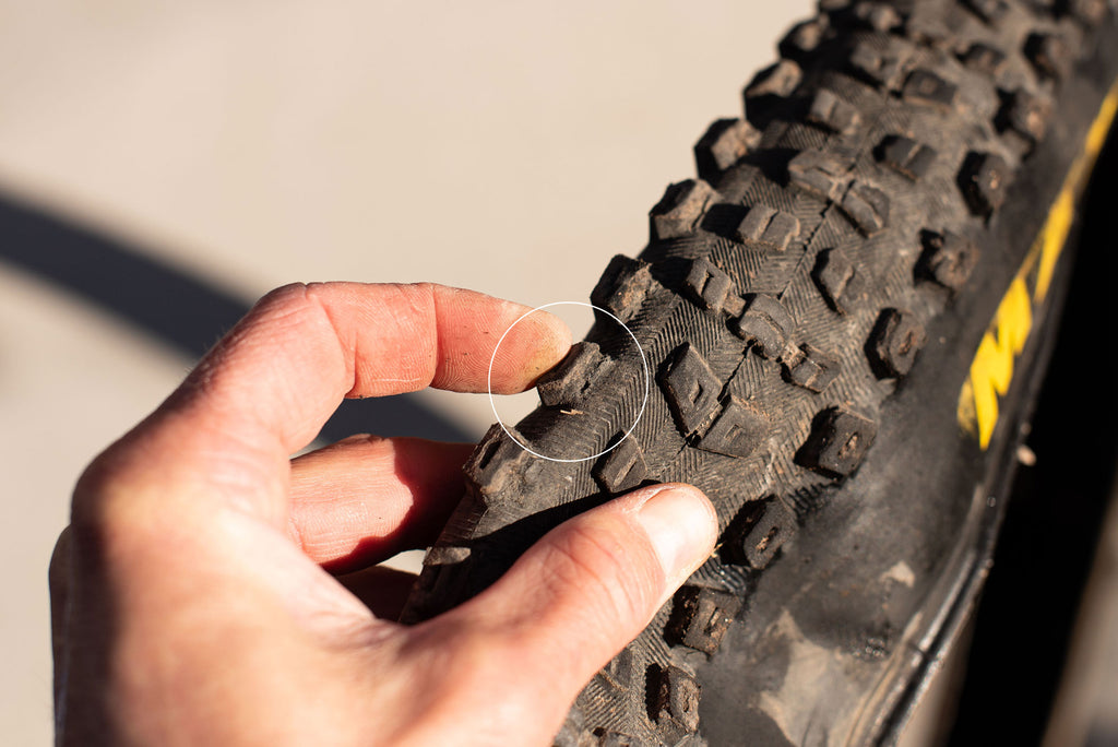 Why You Should Regularly Check And Replace Tubeless Valve Cores - Snēk  Cycling