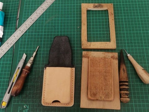 wet molding a leather pouch