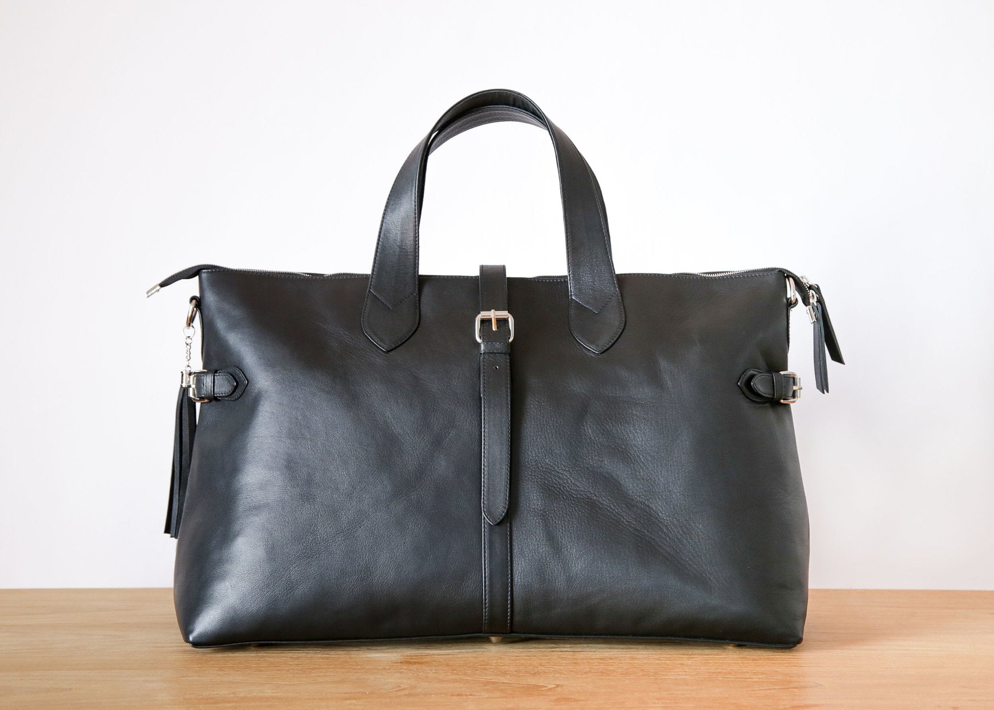 Women's Overnight Bag - Black – Liberté