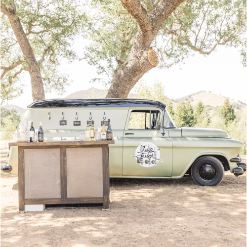 Servicing Pebble Beach, Carmel, Big Sur, Santa Cruz and Laguna Seca, this truck has 5 beer taps the area can enjoy. Proud to offer beers from local Bayside breweries. 