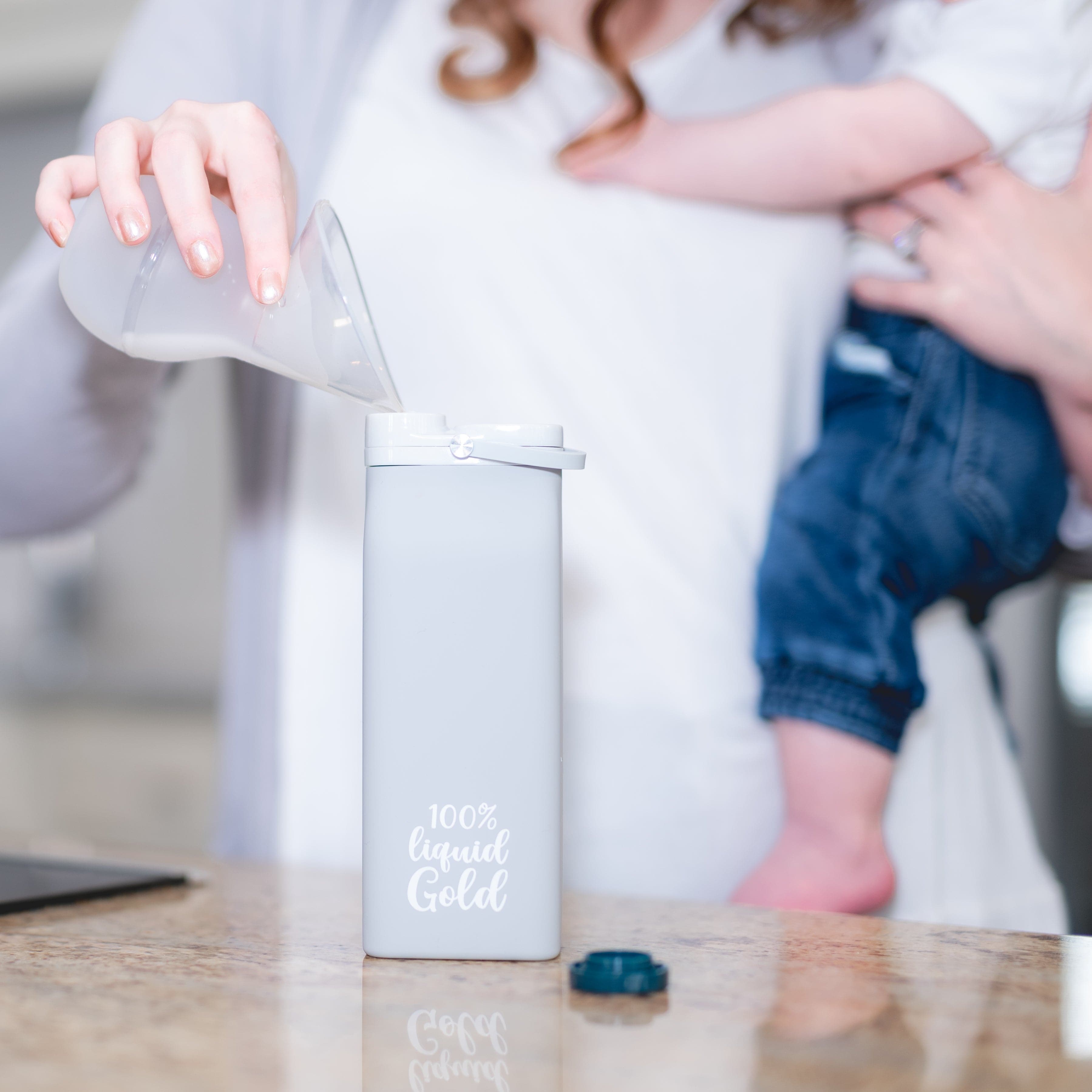 Junobie Battery Operated Portable Breast Milk Cooler & Container - AS SEEN  ON SHARK TANK! – Little BaeBae Shop