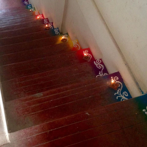 diya-stairs-rangoli-diwali