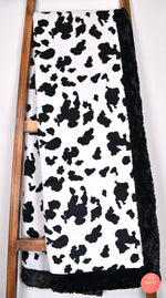 Cow Black White / Marble Black - XL Snuggler