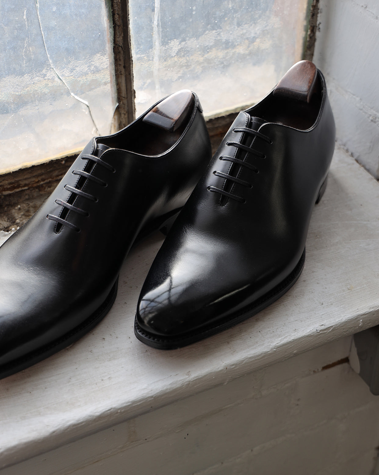 Wholecut - Parliament Onyx Black – Loake Shoemakers Nordic