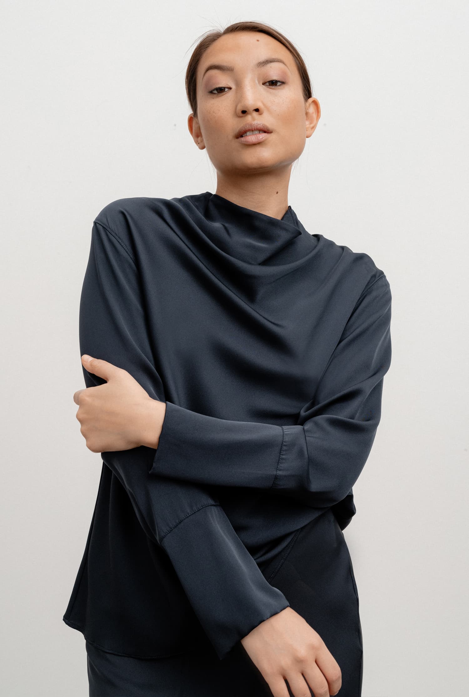 Ayumi silk blouse off-white