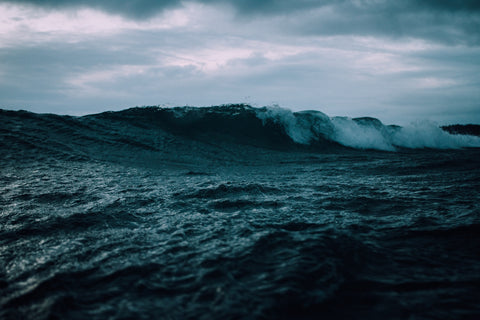 Crashing wave on the ocean