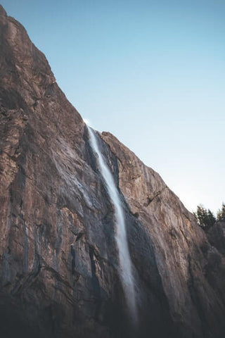 Waterfall cliff 