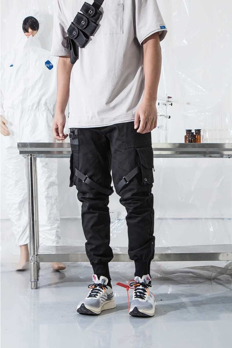 chrrota strapped cargo joggers